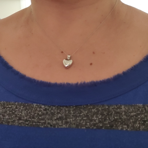 Solid 14K White Gold Puffed Heart Necklace - Picture 5 of 12